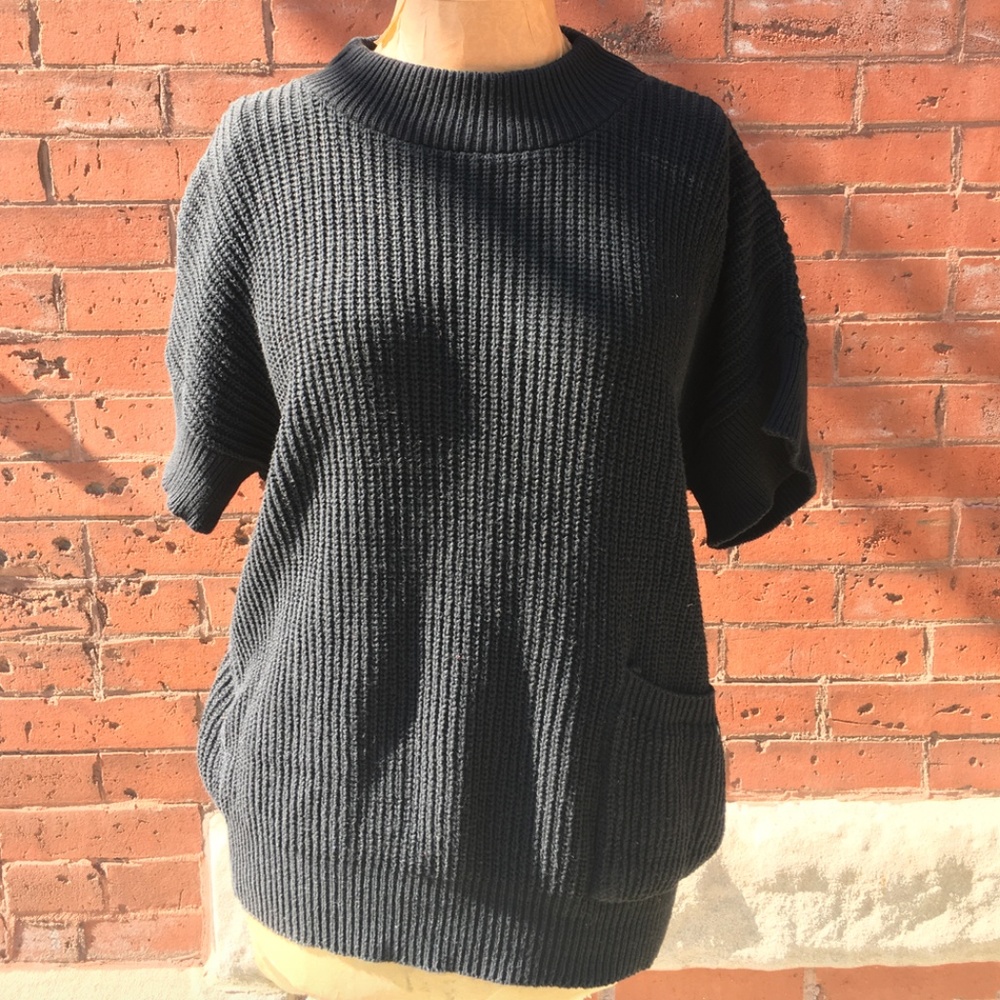 Vintage Black Short Sleeve Sweater